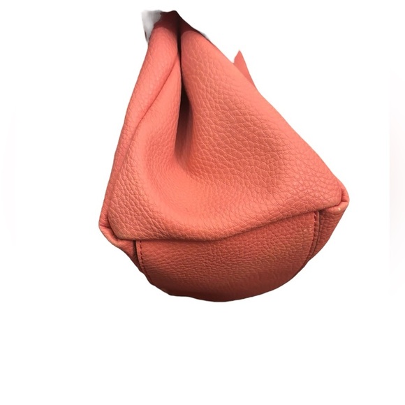 Steve Madden Salmon Tote Satchel + Removable Wristlet Pouch - Picture 4 of 11